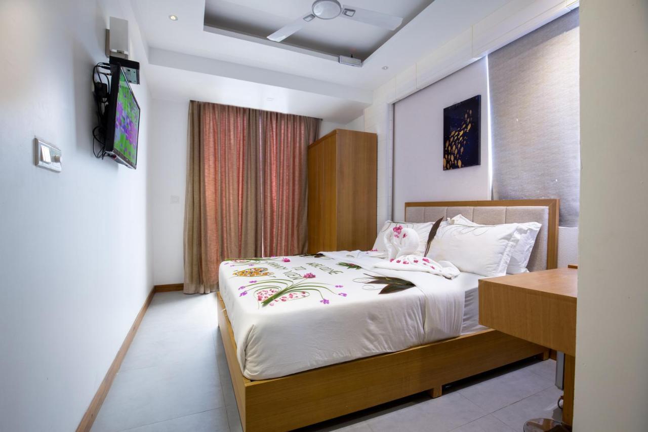Araamview Hotel Hulhumale Bagian luar foto