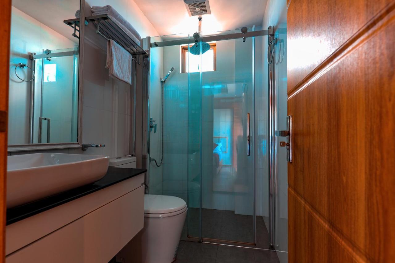 Araamview Hotel Hulhumale Bagian luar foto