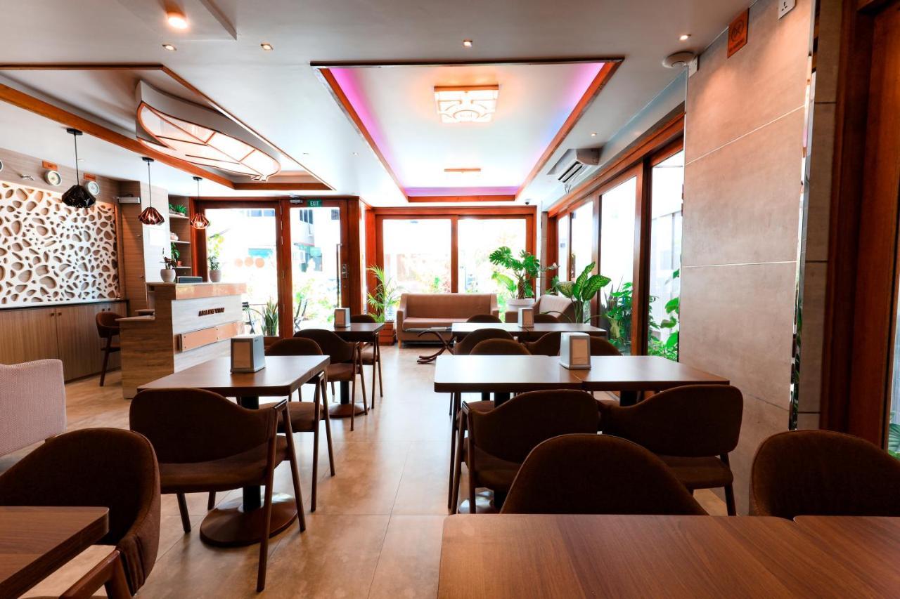 Araamview Hotel Hulhumale Bagian luar foto