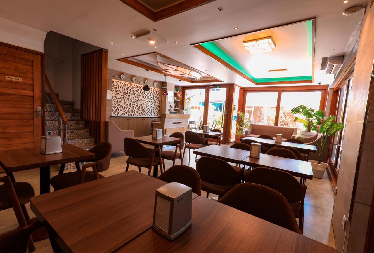 Araamview Hotel Hulhumale Bagian luar foto